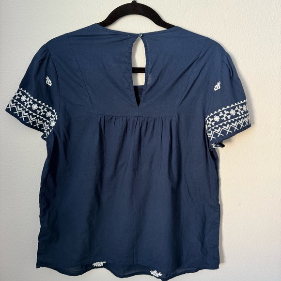 Lucky Brand Navy Blue Embroidered Floral Short Sleeve Women's Top - Picture 4 of 5